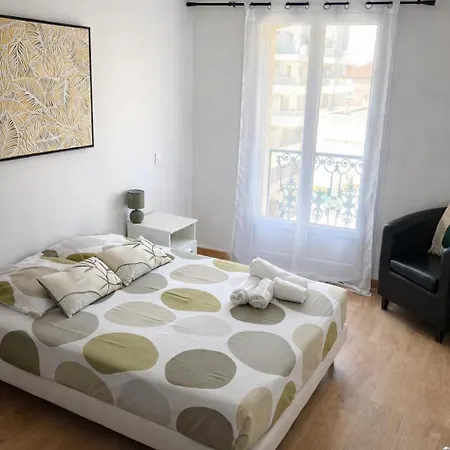 Apartment Grand Lumineux - Centre Et Gare A Pied Perpignan
