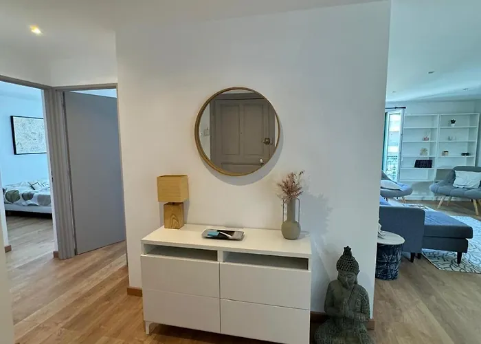 Apartamento Grand appartement lumineux - centre et gare à pied Perpinhã
