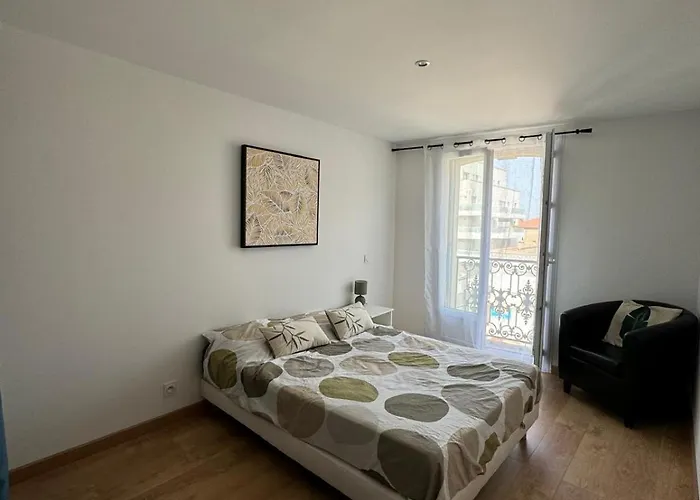 Grand appartement lumineux - centre et gare à pied Perpinhã